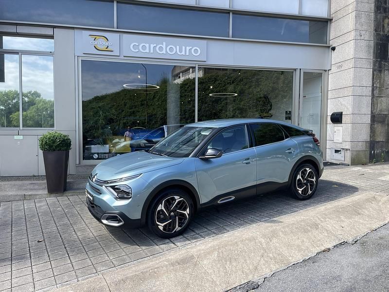 Usado Citroën C4 PureTech 131 HP (96 kW) 2023 Azul cinzento, preto SUV