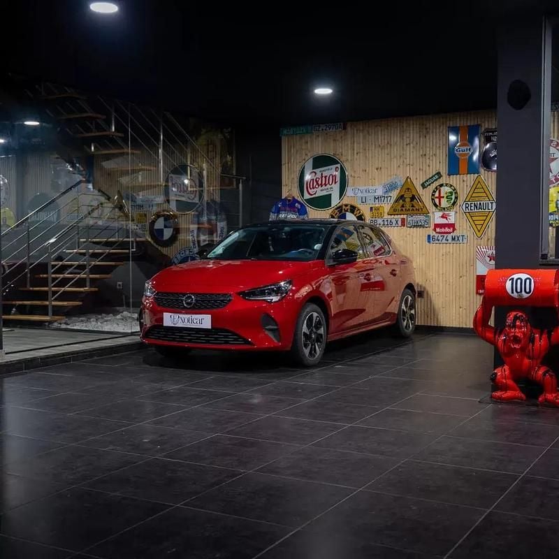 Usado Opel Corsa-e Elegance 100 kW (136 HP) 2023 Vermelho Citadino