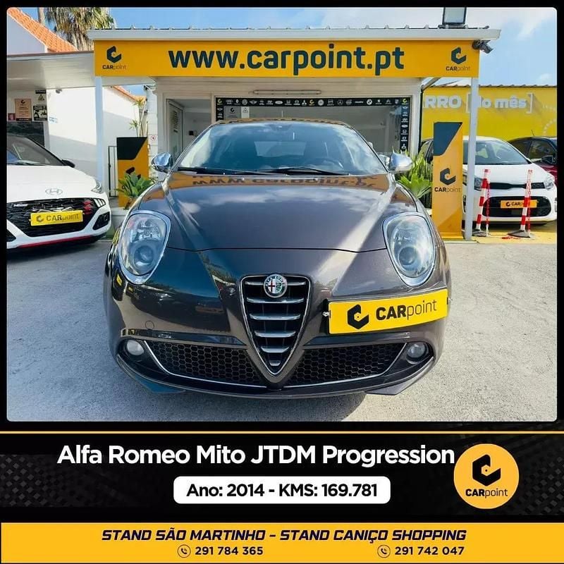 Cinzento Usado 2014 Alfa Romeo MiTo Progression Citadino | € 10.900 (Caro) - Imagem 1/4