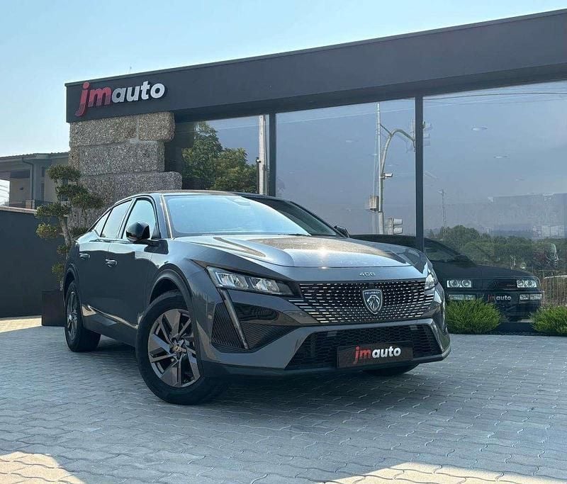 Cinza Usado 2024 Peugeot 408 Allure Sedan | € 28.500 (Bom preço) - Imagem 1/4