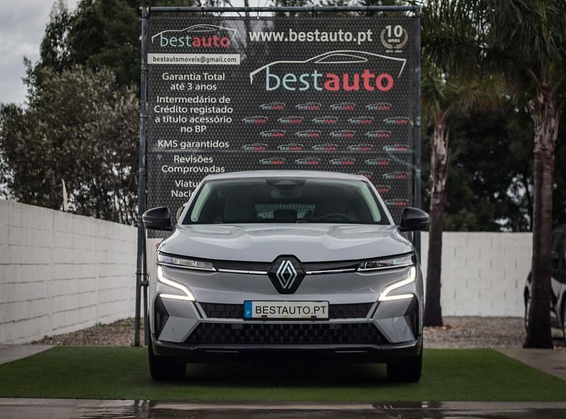 Cinza Usado 2023 Renault Mégane Equilibre | € 22.999 (Preço justo) - Imagem 1/4