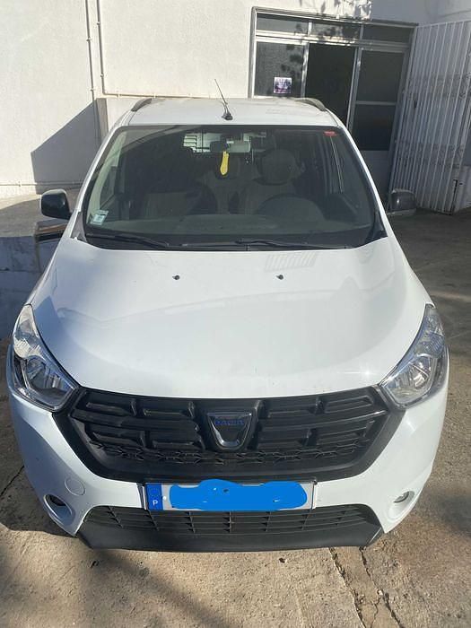 Usado Dacia Lodgy 115 HP (84 kW) 2020 Monovolume