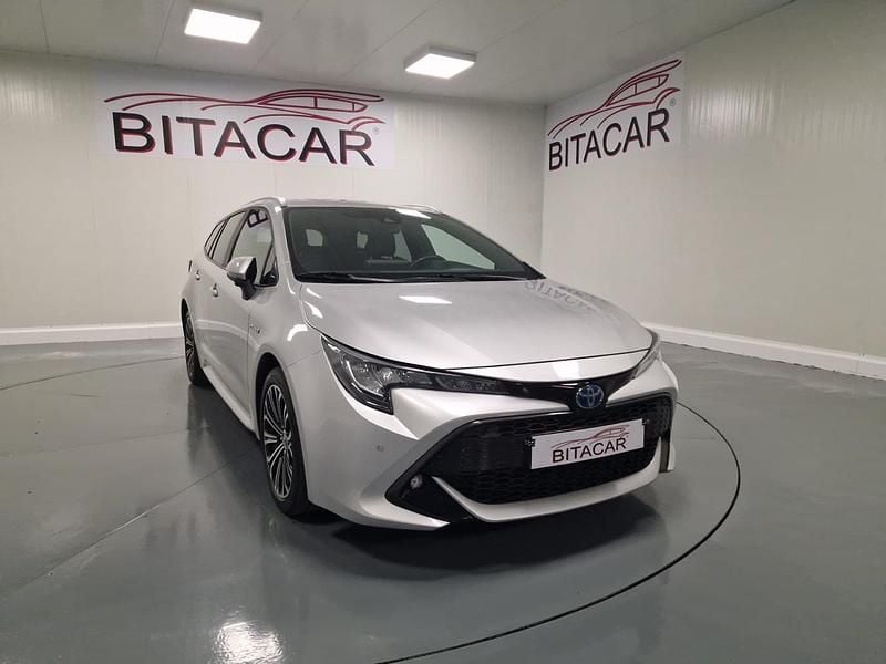 Cinzento Usado 2019 Toyota Corolla Comfort Carrinha | € 24.950 (Preço elevado) - Imagem 1/4