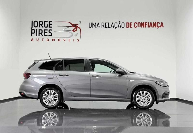 Usado Fiat Tipo 95 HP (69 kW) 2021 Cinzento Carrinha