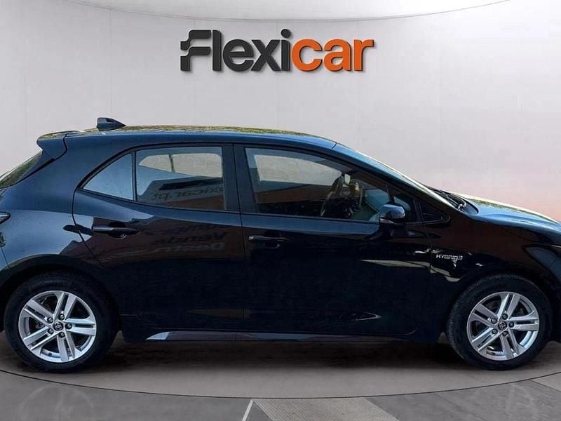 Usado Toyota Corolla Comfort 122 HP (89 kW) 2021 Preto