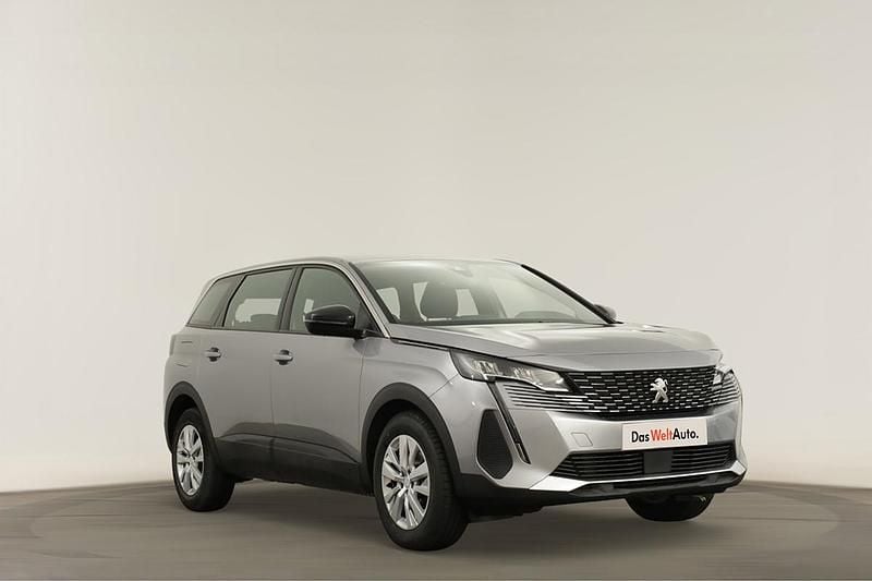 Usado Peugeot 5008 Active 130 HP (95 kW) 2023 Cinzento