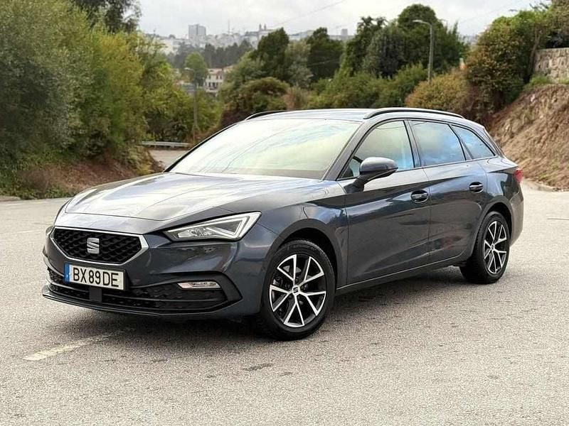 Cinzento Usado 2022 Seat Leon ST Carrinha | € 16.950 (Preço justo) - Imagem 1/4