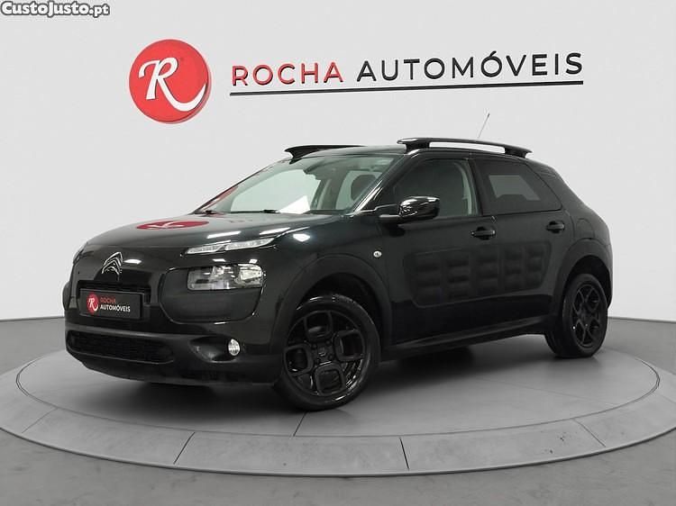 Preto Usado 2016 Citroën C4 Cactus PureTech Citadino | € 11.299 (Preço justo) - Imagem 1/1