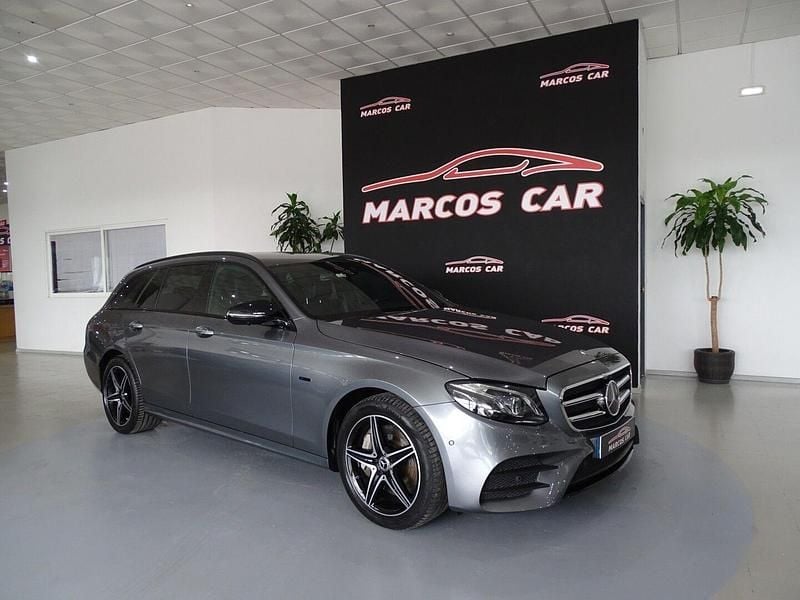 Usado Mercedes E300 AMG 320 HP (235 kW) 2020 Cinzento Carrinha