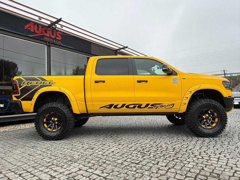 Usado Dodge Ram 450 HP (330 kW) 2020 Outra Pickup