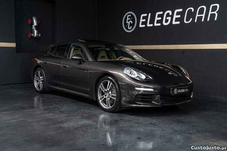 Cinza Usado 2014 Porsche Panamera Edition Sedan | € 42.950 (Preço justo) - Imagem 1/1