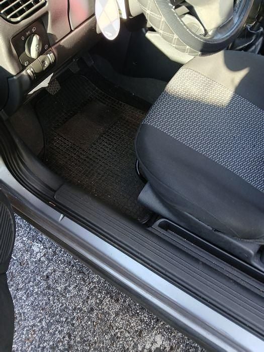 Usado Opel Corsa 75 HP (55 kW) 2003 Citadino