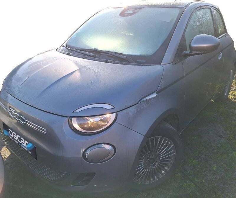 Cinzento Usado 2021 Fiat 500e Sedan | € 16.799 (Bom preço) - Imagem 1/4