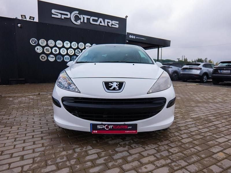 Usado Peugeot 207 68 HP (50 kW) 2008 Branco