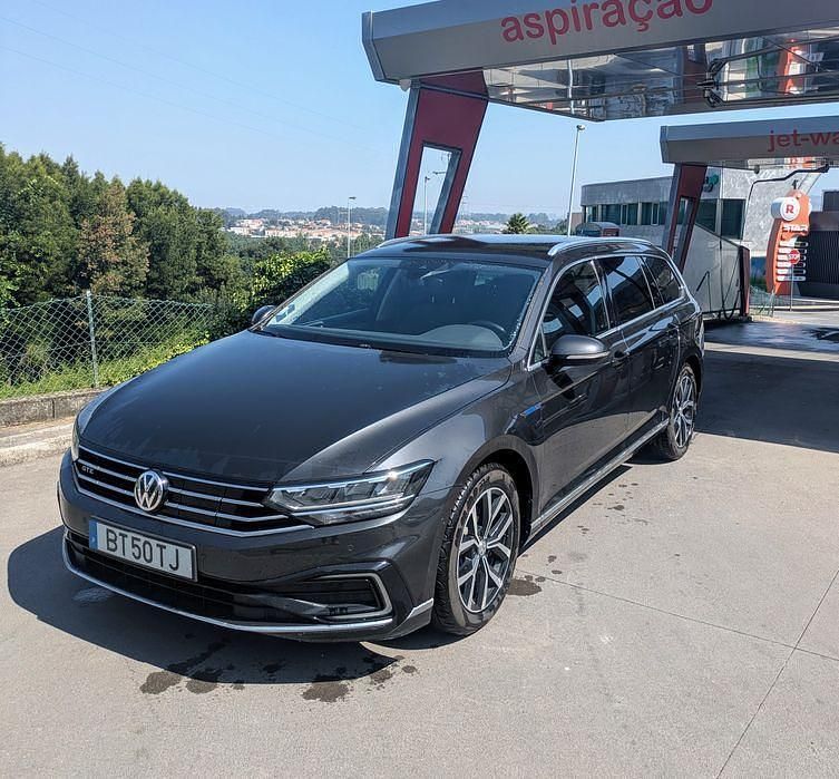 Usado VW Passat GTE 220 HP (161 kW) 2020 Sedan