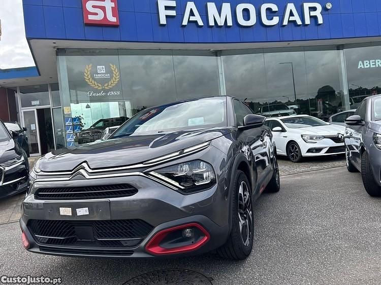 Cinza Usado 2022 Citroën C4 PureTech SUV | € 16.780 (Preço justo) - Imagem 1/1