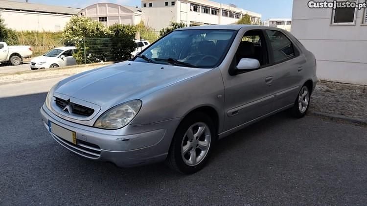Cinza Usado 2001 Citroën Xsara Sedan | € 1.650 (Bom preço) - Imagem 1/1