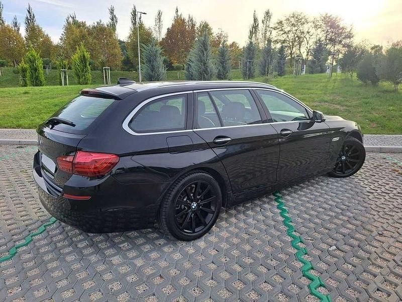 Usado BMW 520 Luxury Line 184 HP (135 kW) 2013 Sedan