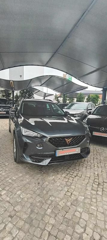 Cinza Usado 2023 Cupra Formentor SUV | € 28.900 (Preço justo) - Imagem 1/4