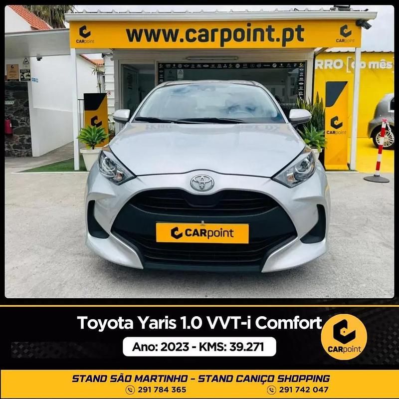 Cinzento Usado 2022 Toyota Yaris Citadino | € 18.900 (Caro) - Imagem 1/4