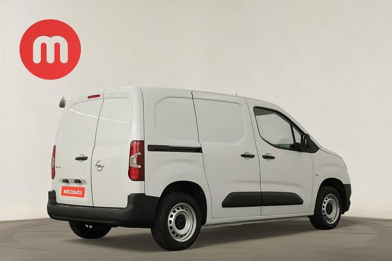 Usado Opel Combo 102 HP (75 kW) 2023 Branco Van