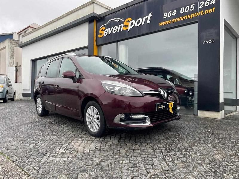 Outra Usado 2014 Renault Grand Scénic III Monovolume | € 10.500 (Caro) - Imagem 1/4