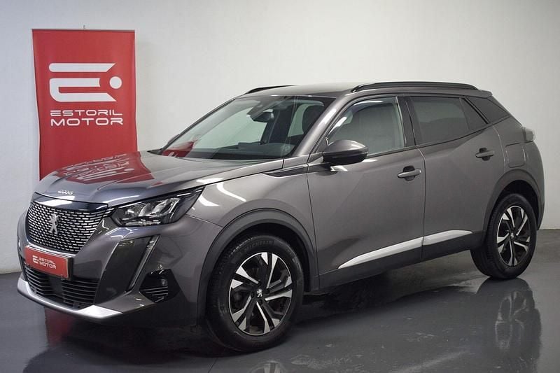 Cinza Usado 2021 Peugeot 2008 Active SUV | € 15.950 (Bom preço) - Imagem 1/4