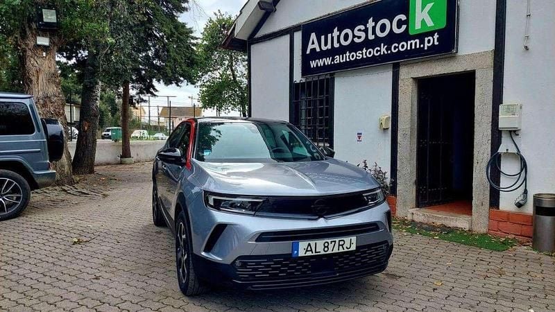 Cinza Usado 2021 Opel Mokka GS Line SUV | € 18.900 (Preço justo) - Imagem 1/4