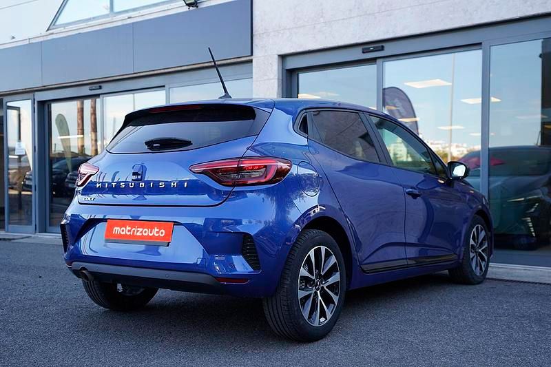 Usado Mitsubishi Colt Invite 91 HP (66 kW) 2024 Citadino