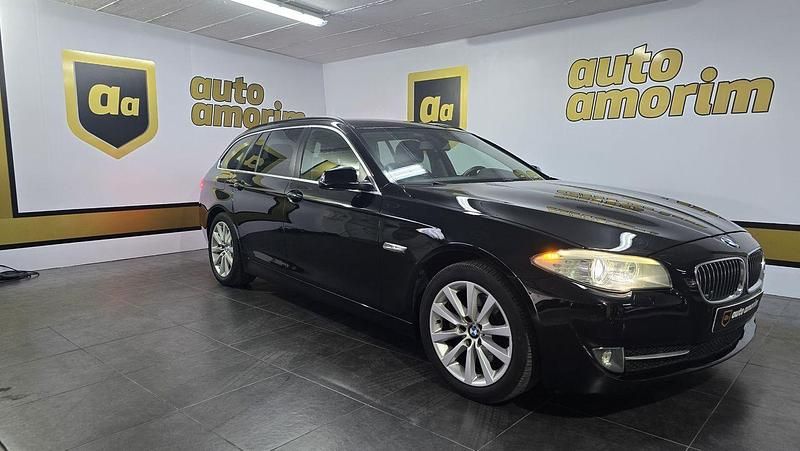 Usado BMW 520 Sport Line 184 HP (135 kW) 2013 Preto Carrinha