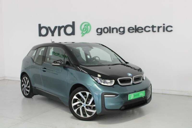 Azul Usado 2022 BMW i3 Citadino | € 20.900 (Bom preço) - Imagem 1/4