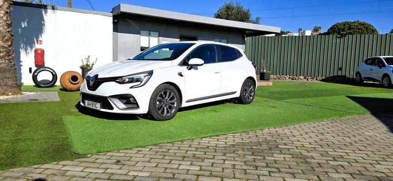 Branco Usado 2021 Renault Clio V Citadino | € 15.800 (Preço justo) - Imagem 1/4