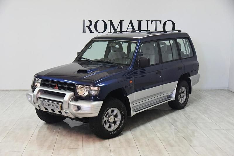 Azul Usado 1999 Mitsubishi Pajero SUV | € 22.800 - Imagem 1/4