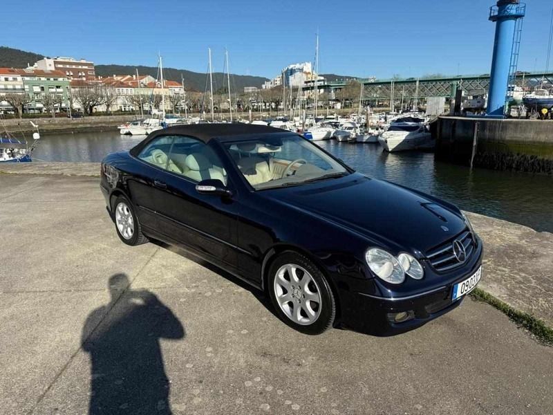 Azul Usado 2004 Mercedes CLK200 Cabrios | € 9.999 (Preço justo) - Imagem 1/4