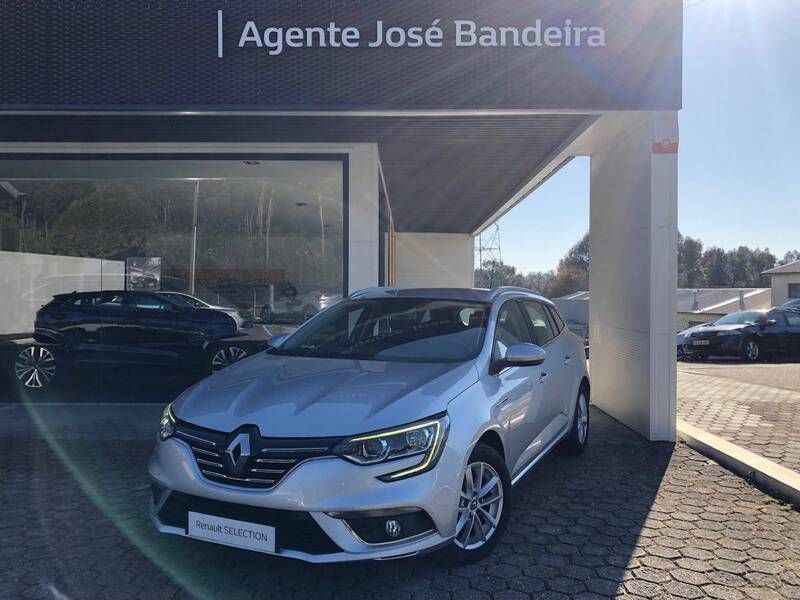Cinzento Usado 2017 Renault Mégane IV Carrinha | € 15.490 (Preço justo) - Imagem 1/4