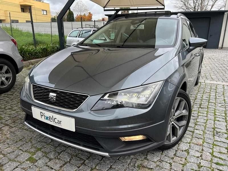 Cinzento Usado 2015 Seat Leon 4Drive Carrinha | € 16.900 (Preço justo) - Imagem 1/4