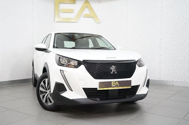 Branco Usado 2020 Peugeot 2008 Active SUV | € 14.980 (Preço justo) - Imagem 1/4