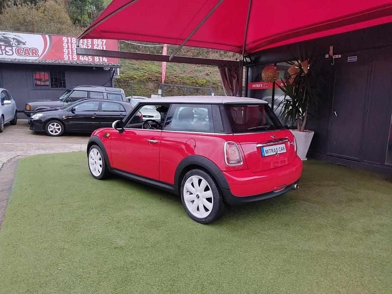 Usado Mini Cooper D Hatch 109 HP (80 kW) 2010 Vermelho Citadino