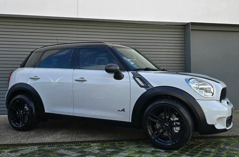 Usado Mini Countryman 184 HP (135 kW) 2012 Branco SUV
