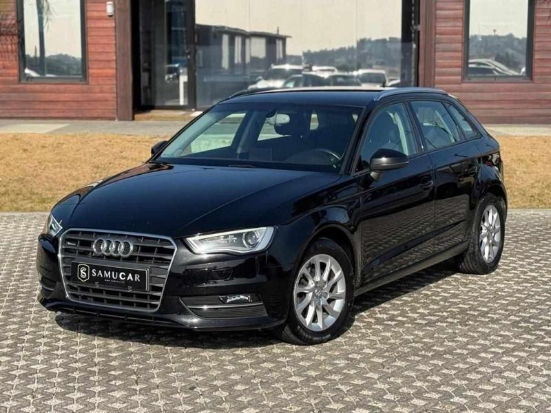 Preto Usado 2015 Audi A3 Citadino | € 14.990 (Preço justo) - Imagem 1/4