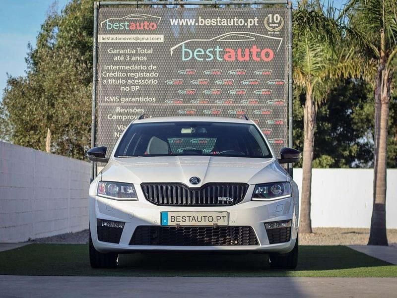 Branco Usado 2016 Skoda Octavia RS Carrinha | € 18.999 (Preço justo) - Imagem 1/4