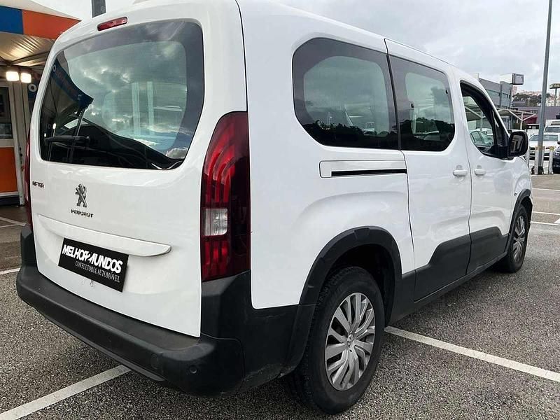 Usado Peugeot Rifter Active 102 HP (75 kW) 2019 Branco Monovolume