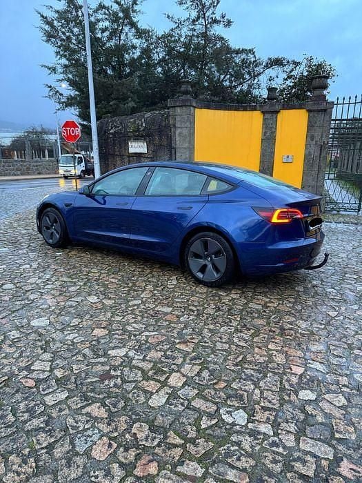 Usado Tesla Model 3 Standard Range Plus 208 kW (283 HP) 2021 Sedan