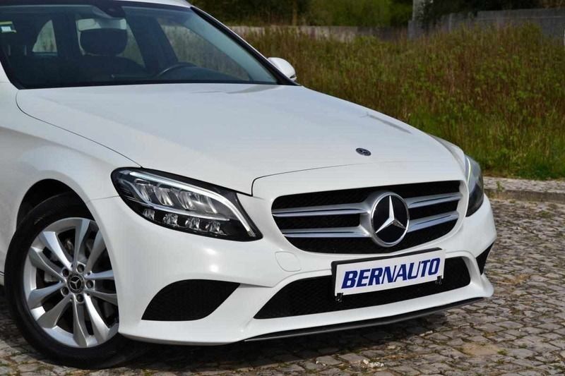 Usado Mercedes C220 Avantgarde 194 HP (142 kW) 2018 Branco Carrinha