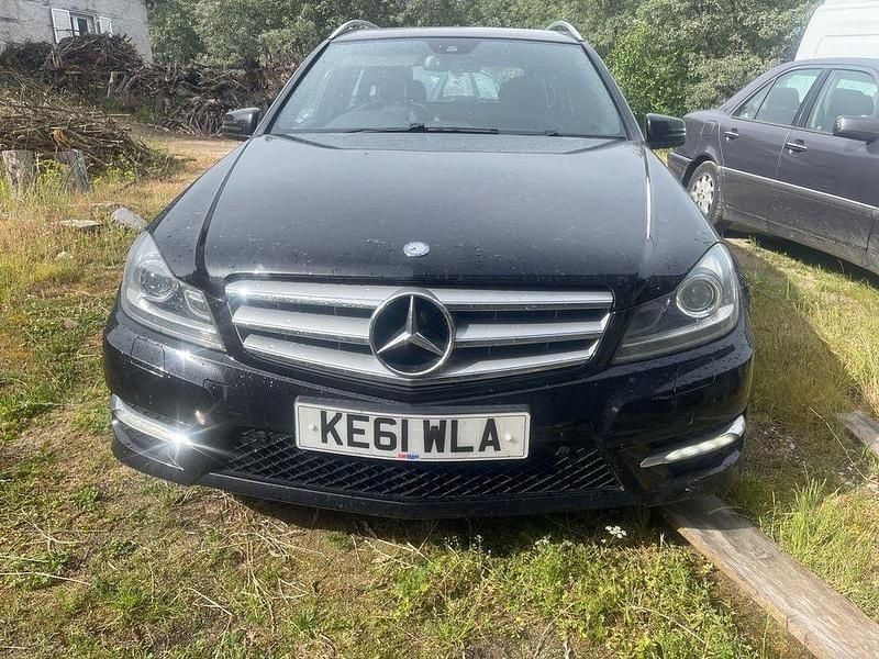 Usado 2011 Mercedes C220 AMG Sedan | € 4.900 - Imagem 1/4
