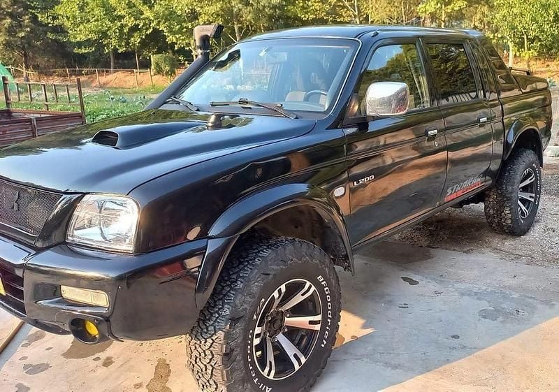 Usado 2004 Mitsubishi L200 Pickup | € 16.900 (Preço justo) - Imagem 1/4