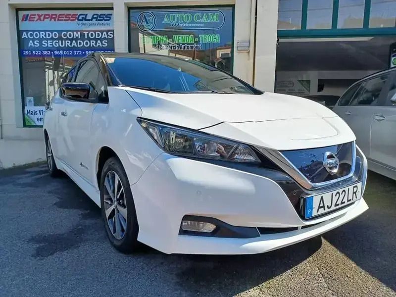Branco Usado 2018 Nissan Leaf Acenta Citadino | € 19.500 - Imagem 1/4