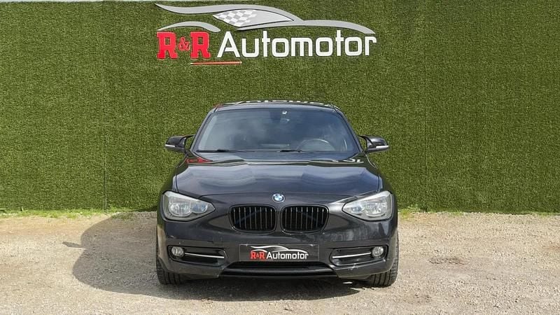 Usado BMW 118 Sport Line 143 HP (105 kW) 2012 Preto Citadino