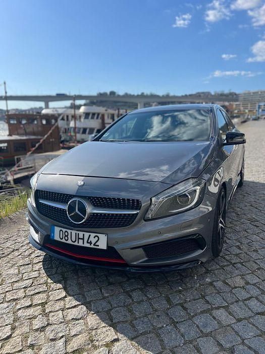 Usado 2013 Mercedes A180 AMG | € 13.999 (Preço justo) - Imagem 1/4