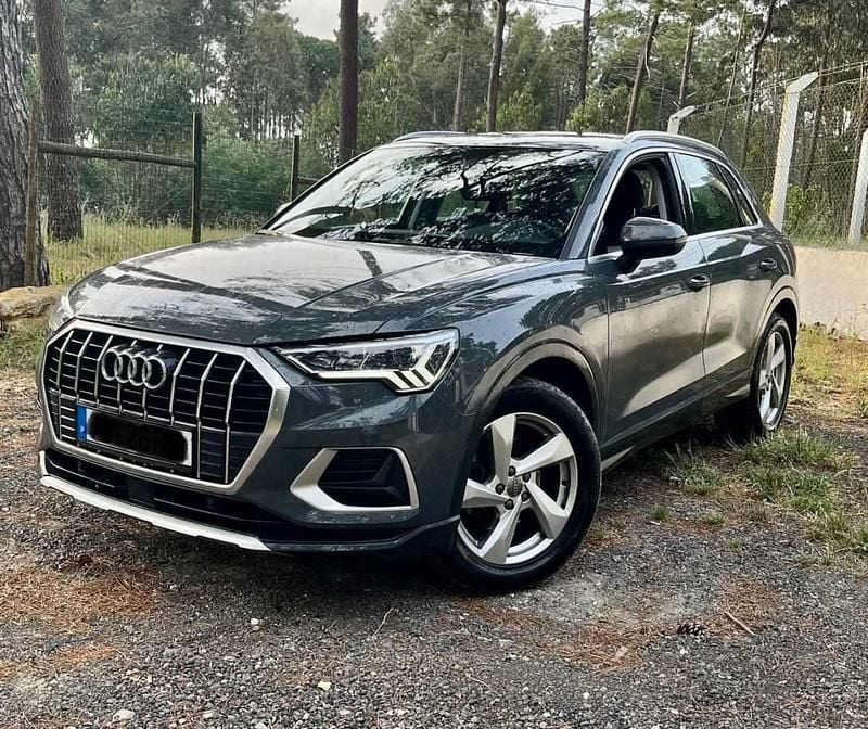 Cinzento Usado 2019 Audi Q3 SUV | € 28.000 (Bom preço) - Imagem 1/4
